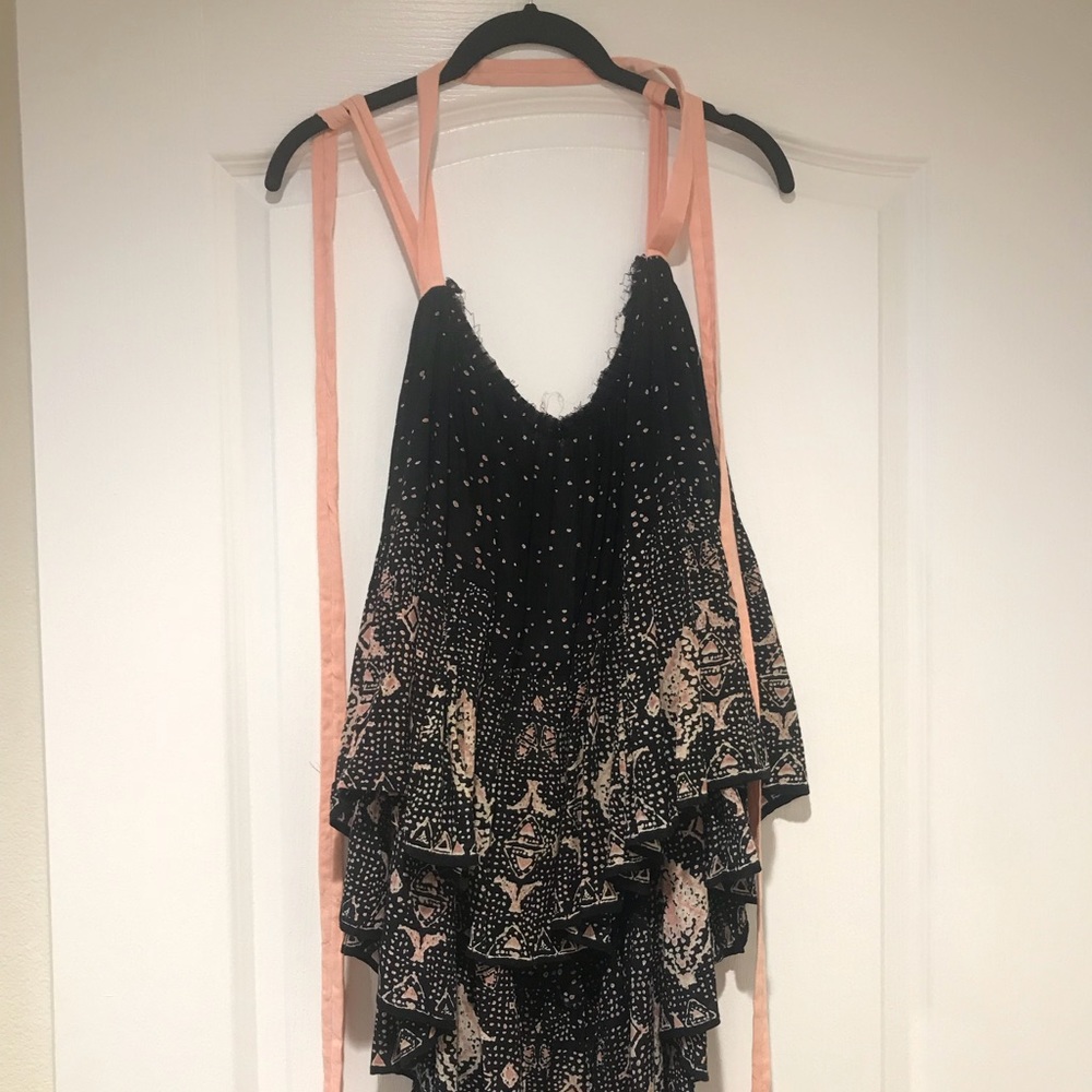 Free People Swing Tunic / Tank / Blouse 🖤💕